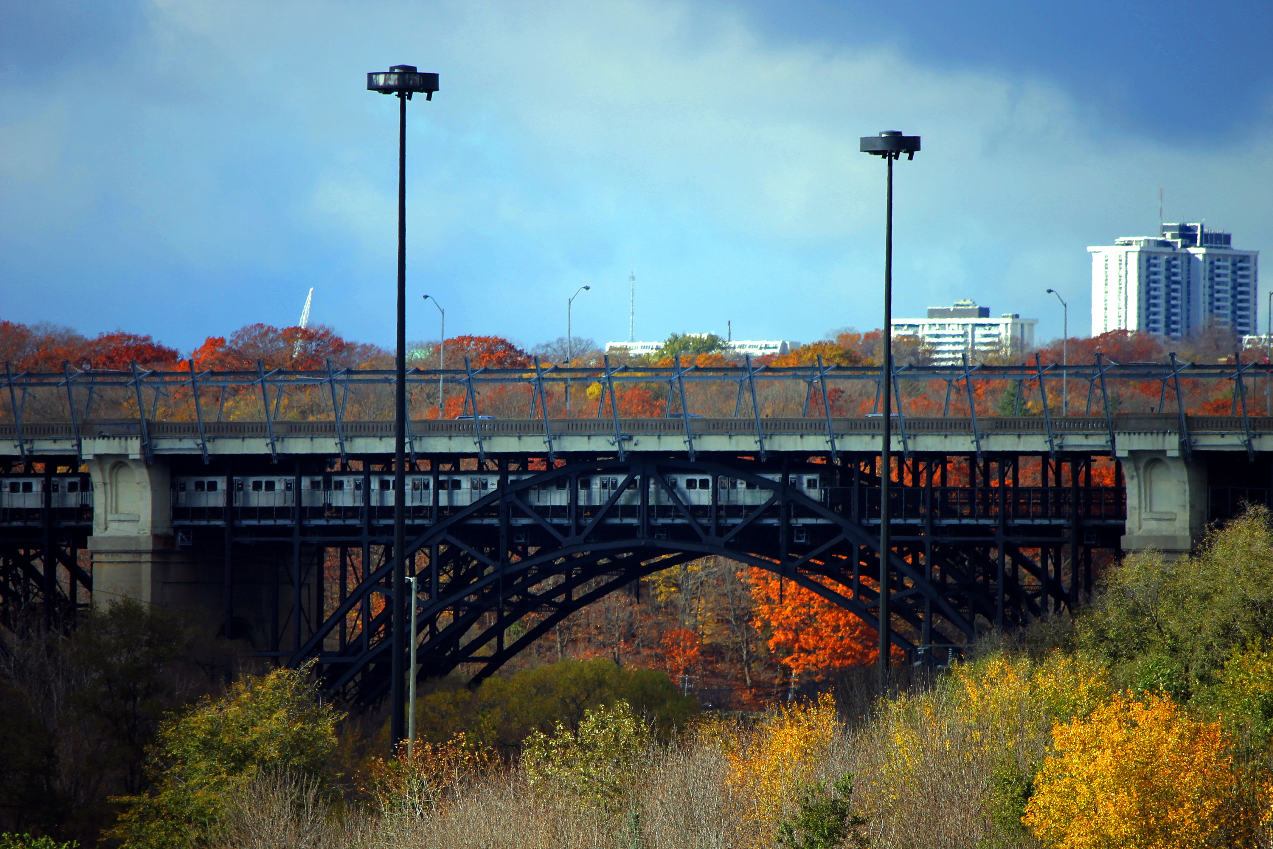 Line 2 on Prince Edward Viaduct