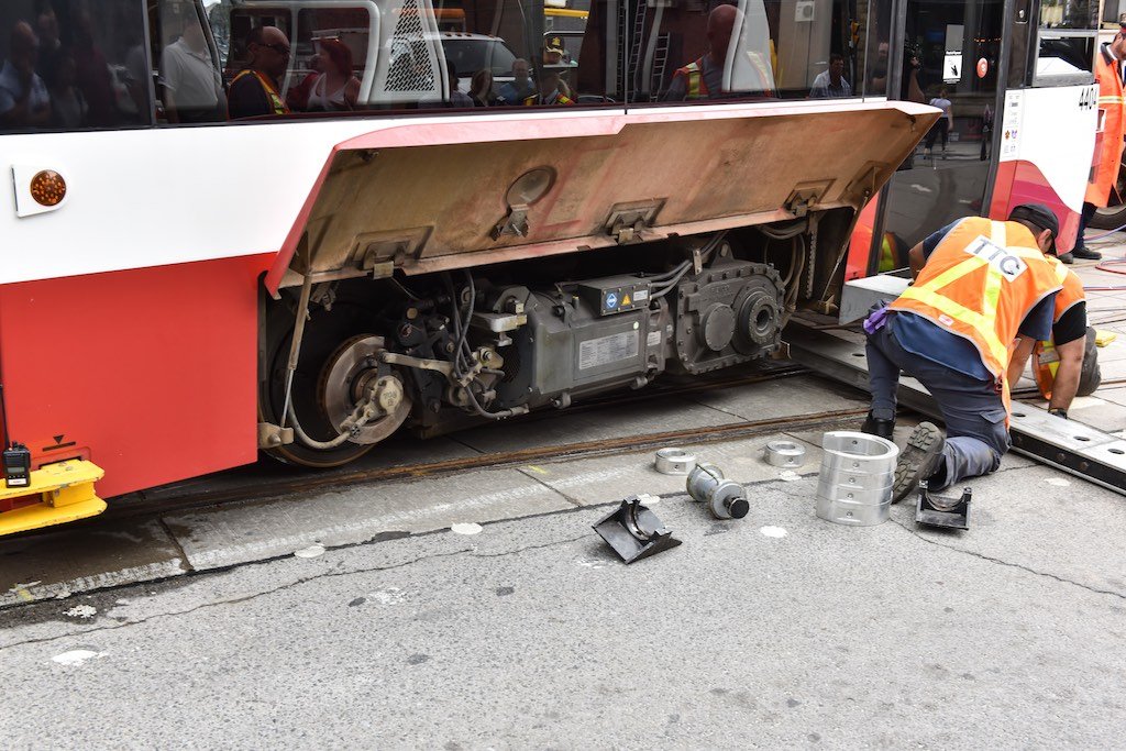 TTC Streetcar 4404 Being Rerailed